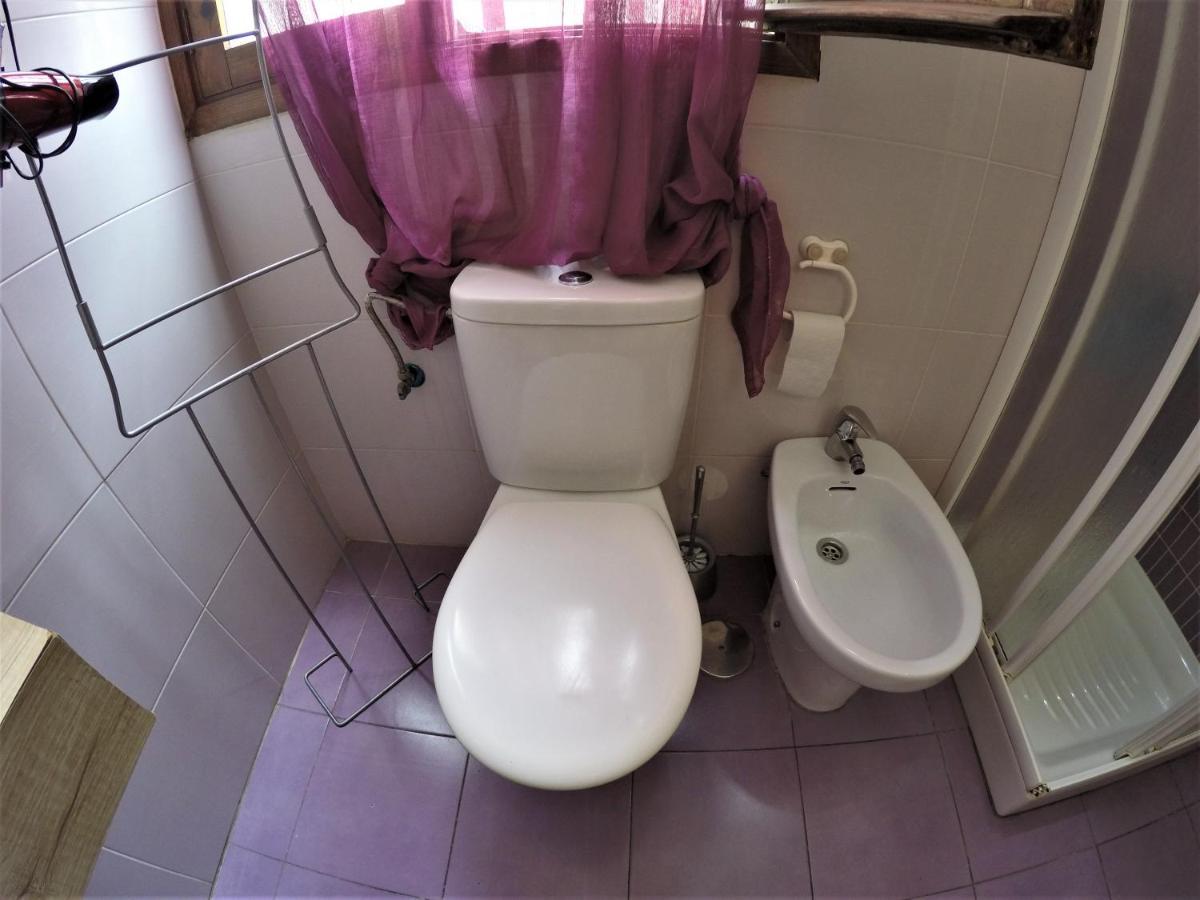 A Casa Mia Bed & Breakfast ลาสปัลมาส เด กรานคานาเรีย ภายนอก รูปภาพ